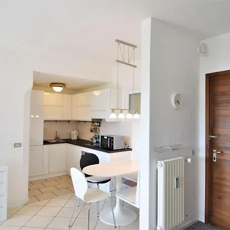 Apartment Belvilla By Oyo Castiglioni Luino