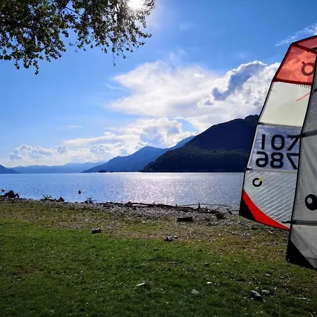 In Italy With View Apartamento Luino